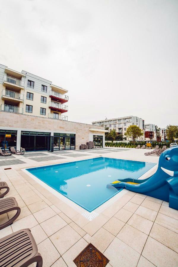 Lato Apartament Polanki Park Z Miejscem Parkingowym Kolobrzeg Ngoại thất bức ảnh